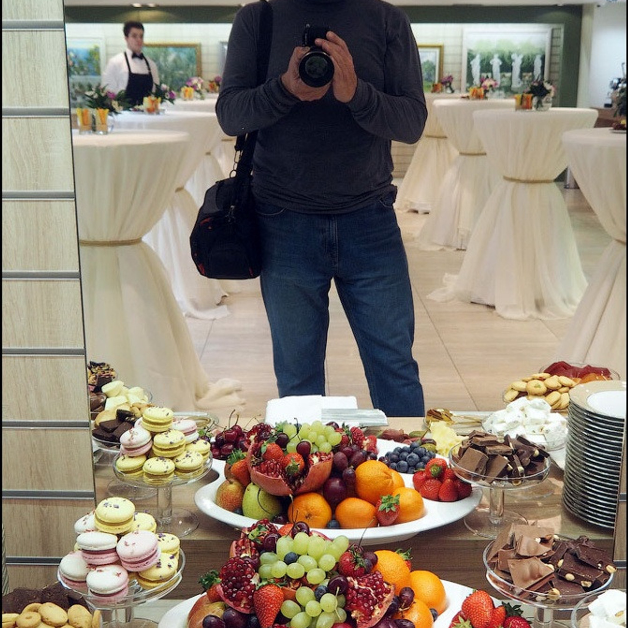 Юбилейная выставка галереи «Краски жизни»