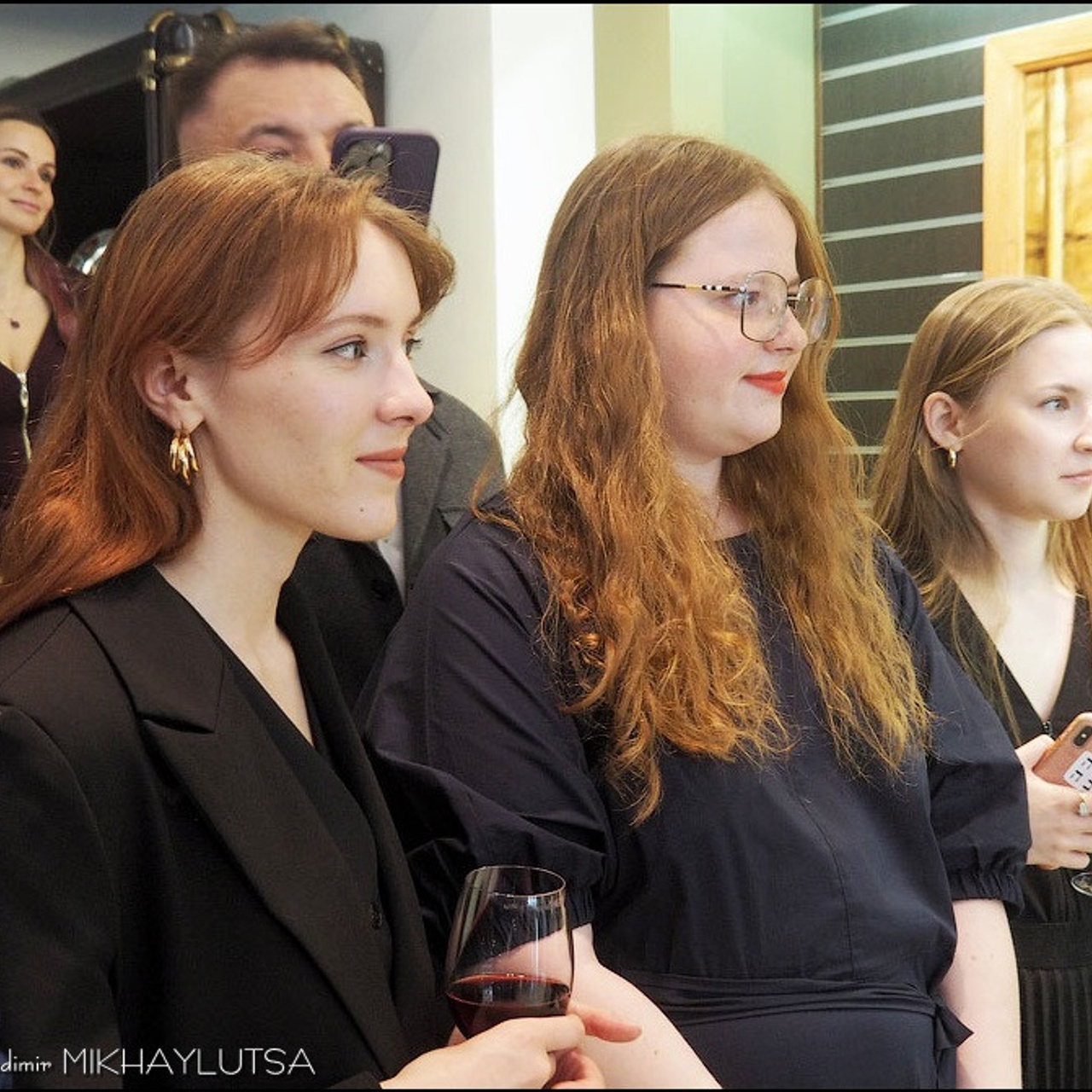 Юбилейная выставка галереи «Краски жизни»