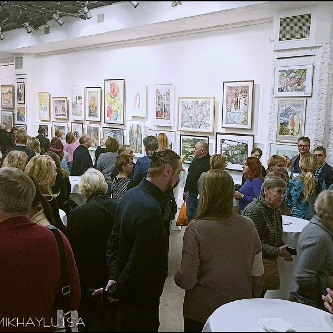 XII МЕЖДУНАРОДНАЯ БИЕННАЛЕ АРТ-МОСТ-АКВАРЕЛЬ