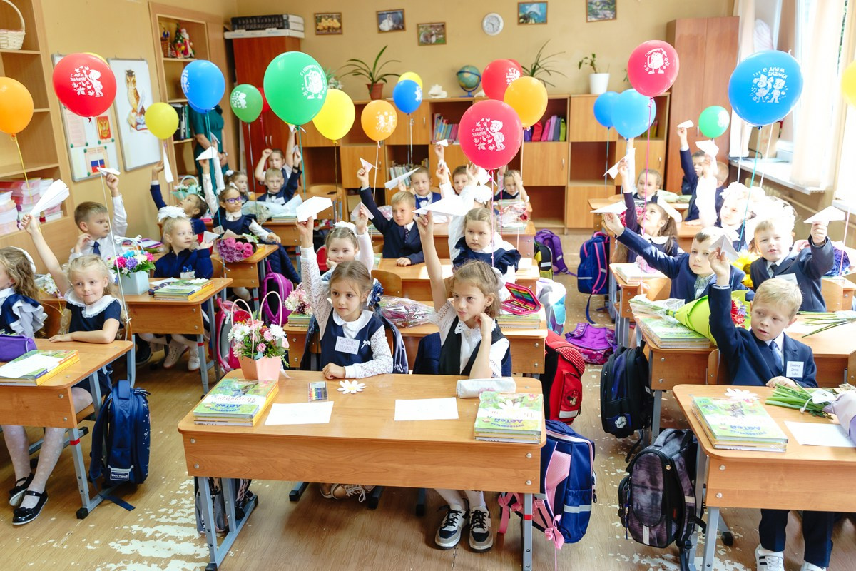 1 Сентября Василисы. Репортажный и семейный фотограф в Санкт-Петербурге Тарас Марченко