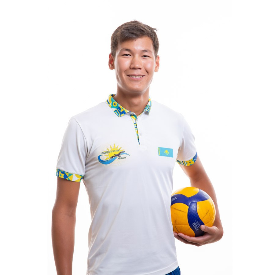 Деловой (бизнес) портрет. Фотостудия Алматы. Фотосъемка Алматы. Фотосессия Алматы. Фотокурсы. Обучение фотографии. Аренда студии