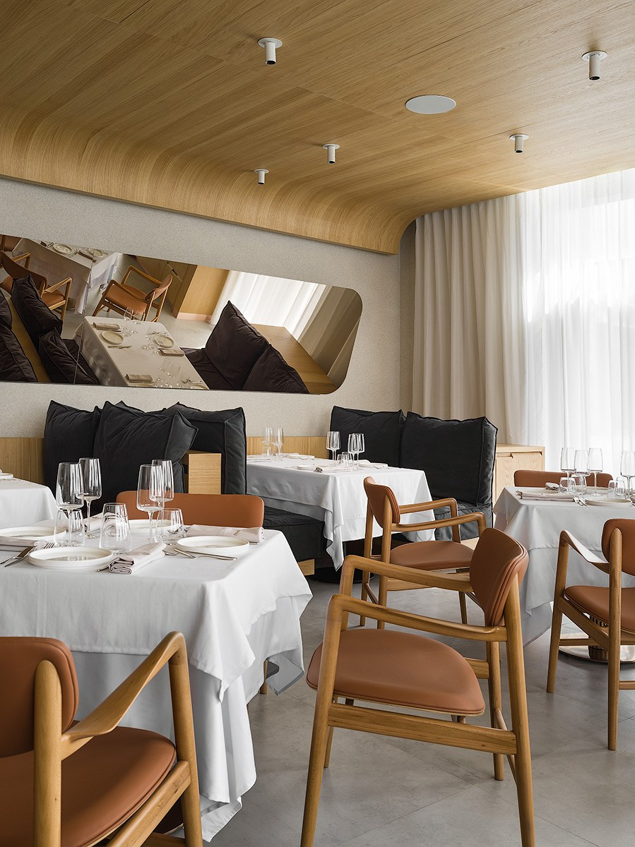 HVANCH restaurant in Saratov Russia designed by QUADRUM STUDIO