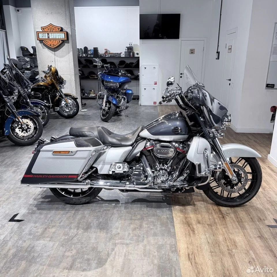 Купить Harley-Davidson 2019 CVO Street Glide Special 117 (Magnetic Grey) (Touring) — подробнее на сайте. Hello Davidson, Москва. Только хорошие мотоциклы…