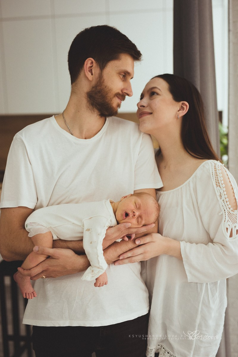 Фотосессия дома с новорожденным. Фотограф новорожденных в Магнитогорске Ксюша Борисова