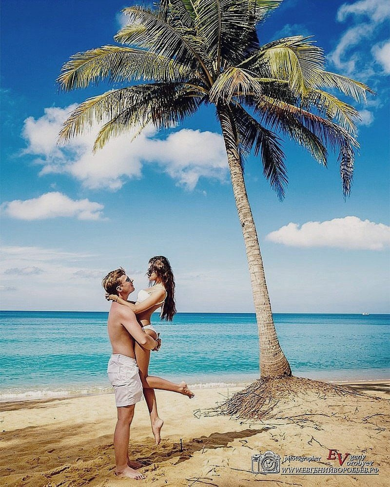фотосессия лавстори на Пхукете фотограф в тайланде на пляже красивое место идея образ девушка в купальнике примеры фото позы для фотосессии Патонг пляж Карон Найхарн Ката Майкао пальма экскурсия Заказать фотосессию цена стоимость lovestory