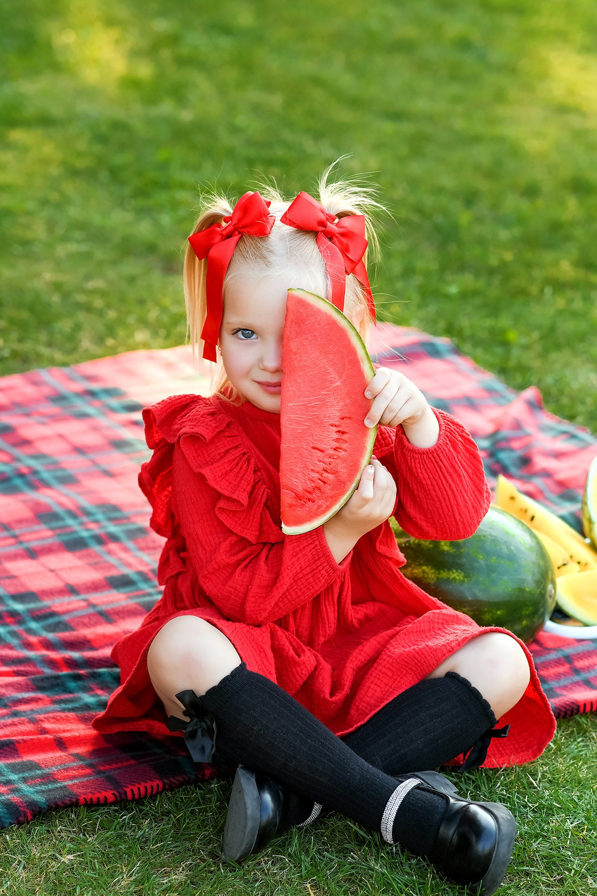Детская съёмка с арбузами. Детский фотограф в Донецке Марина Пилипенко