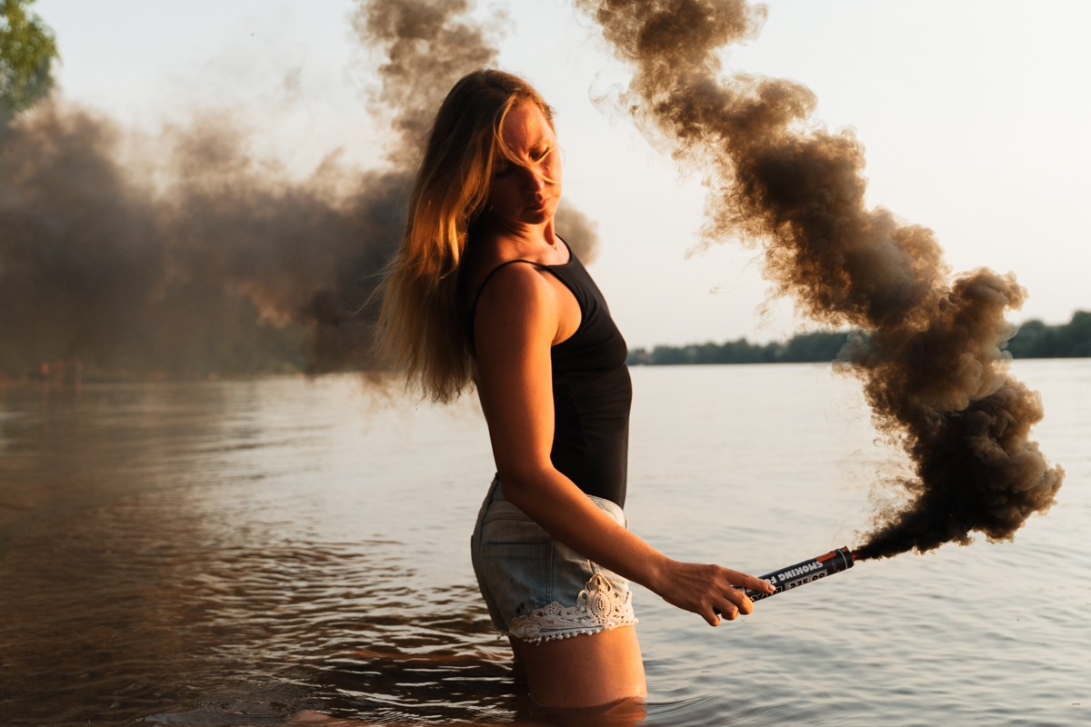 Фотопроект «Фаеры в лесу». Репортажный и семейный фотограф в Санкт-Петербурге Тарас Марченко