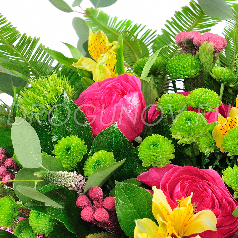 розы в букете