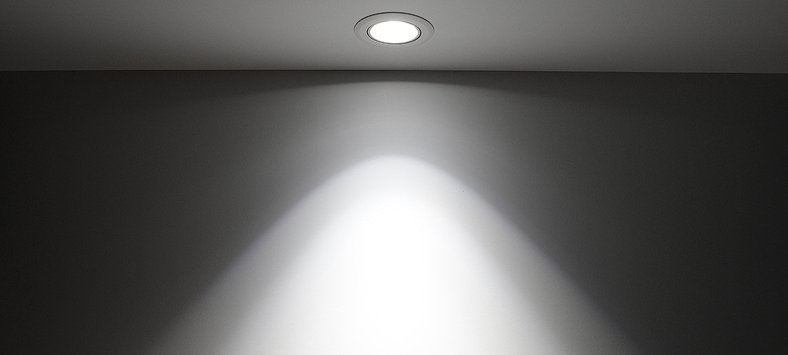 Фотосъёмка светового оборудования. Съёмка люстр и светильников. Предметная фотосъемка для маркетплейсов в Москве. Предметный фотограф Дмитрий Дрогунов