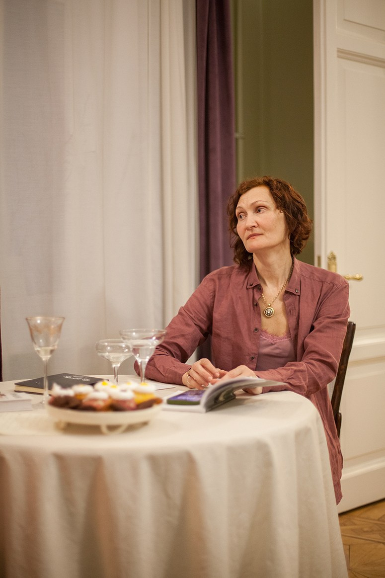 В Петербурге время чая. ФОТОГРАФ ЛИЛИЯ БИЧУРИНА