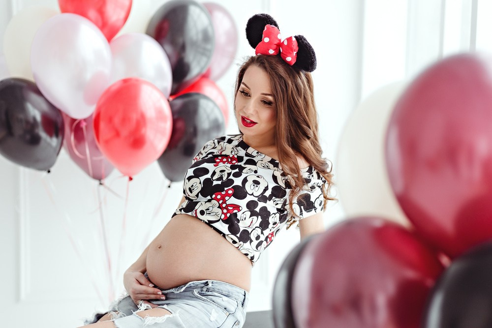 Оригинальная фотосессия беременности. Семейный и женский фотограф в Санкт-Петербурге Виктория Кострова