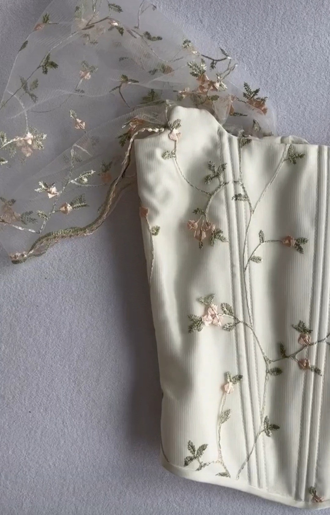 Каталог одежды весна/лето 2026. Свадебный и семейный фотограф в Уфе | Винс Константин | Фотопроекты