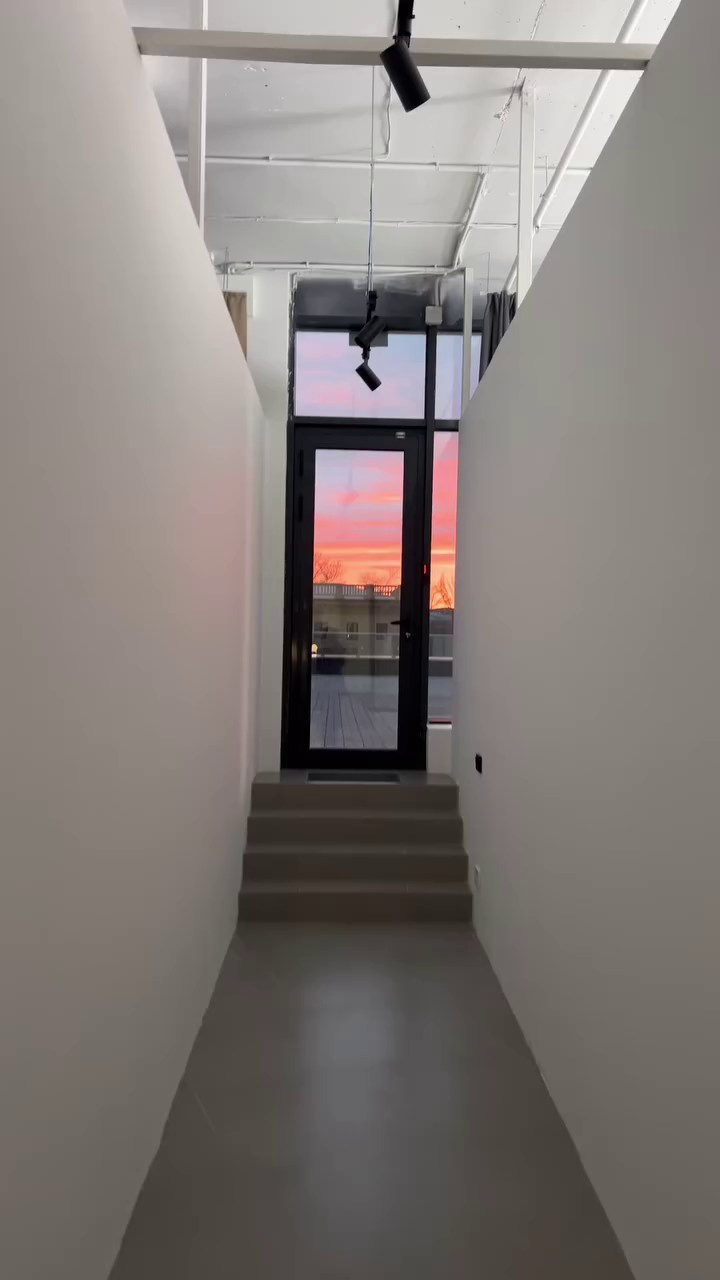 Фотостудия RAW — всё для комфортной и красивой съёмки. Фотограф в Минске Людмила Дутко