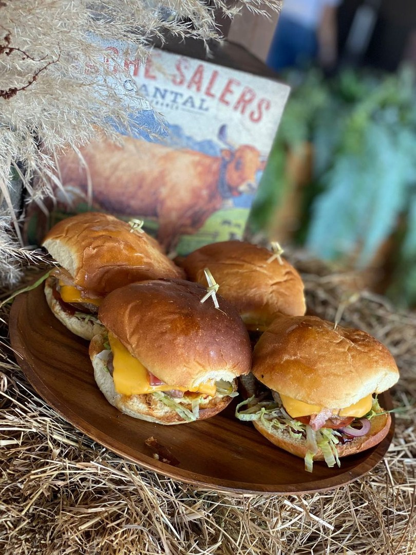 Бургерная станция. Кейтеринг Royal Catering | По Москве и Московской области организуем р