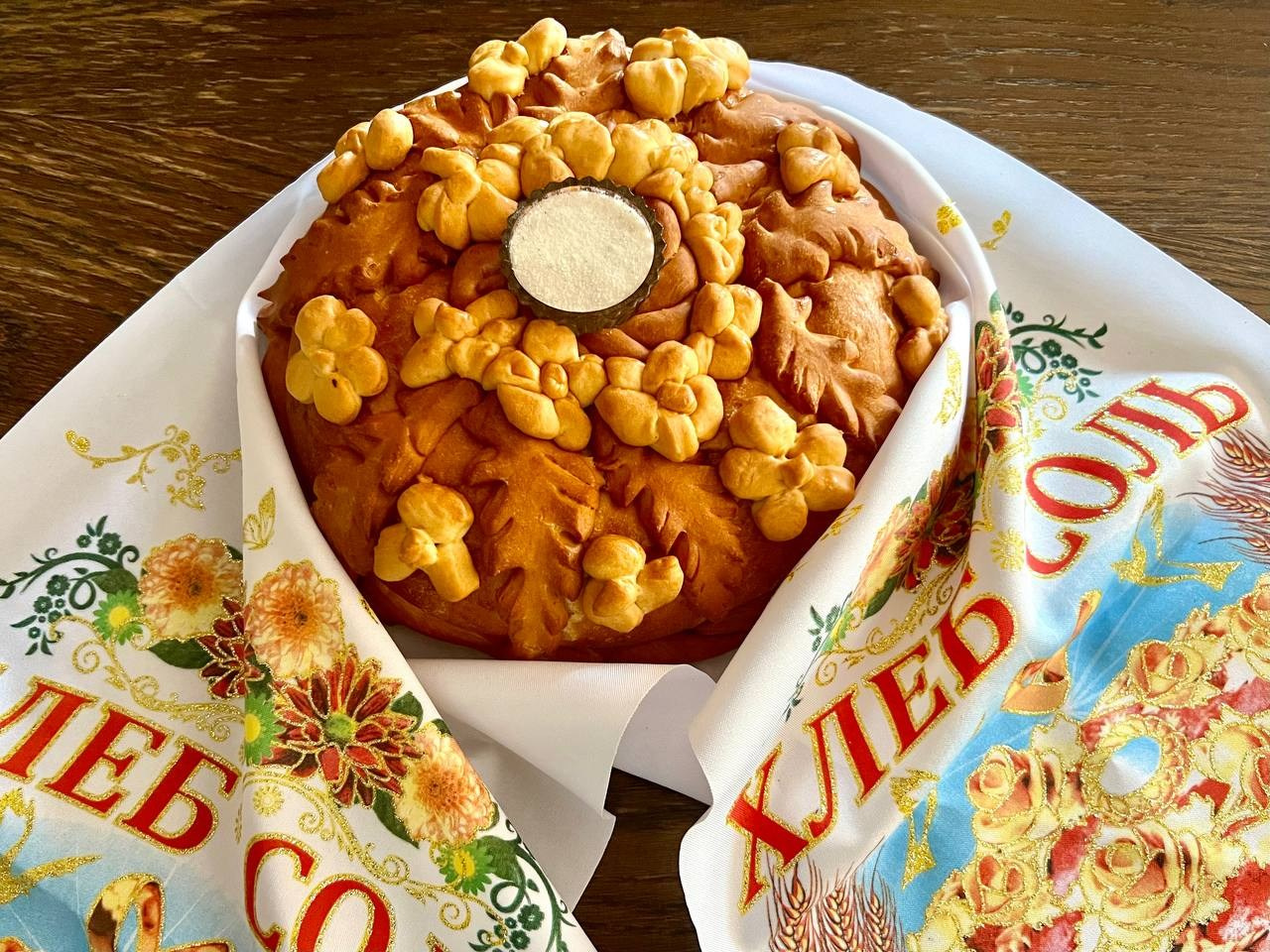 Организатор праздников. Организатор праздников. Ведущая Марина Гребенникова