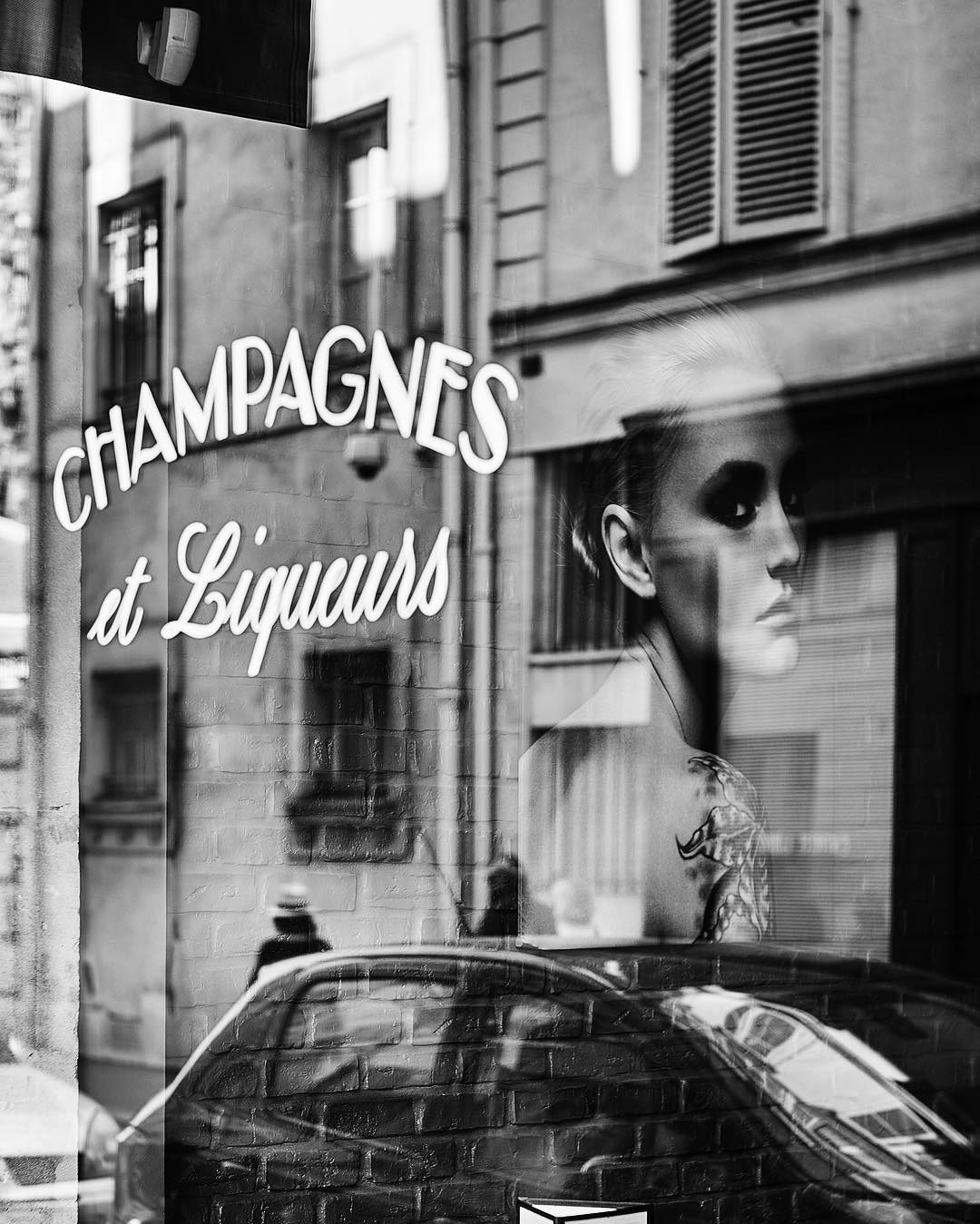 Paris: Download Error