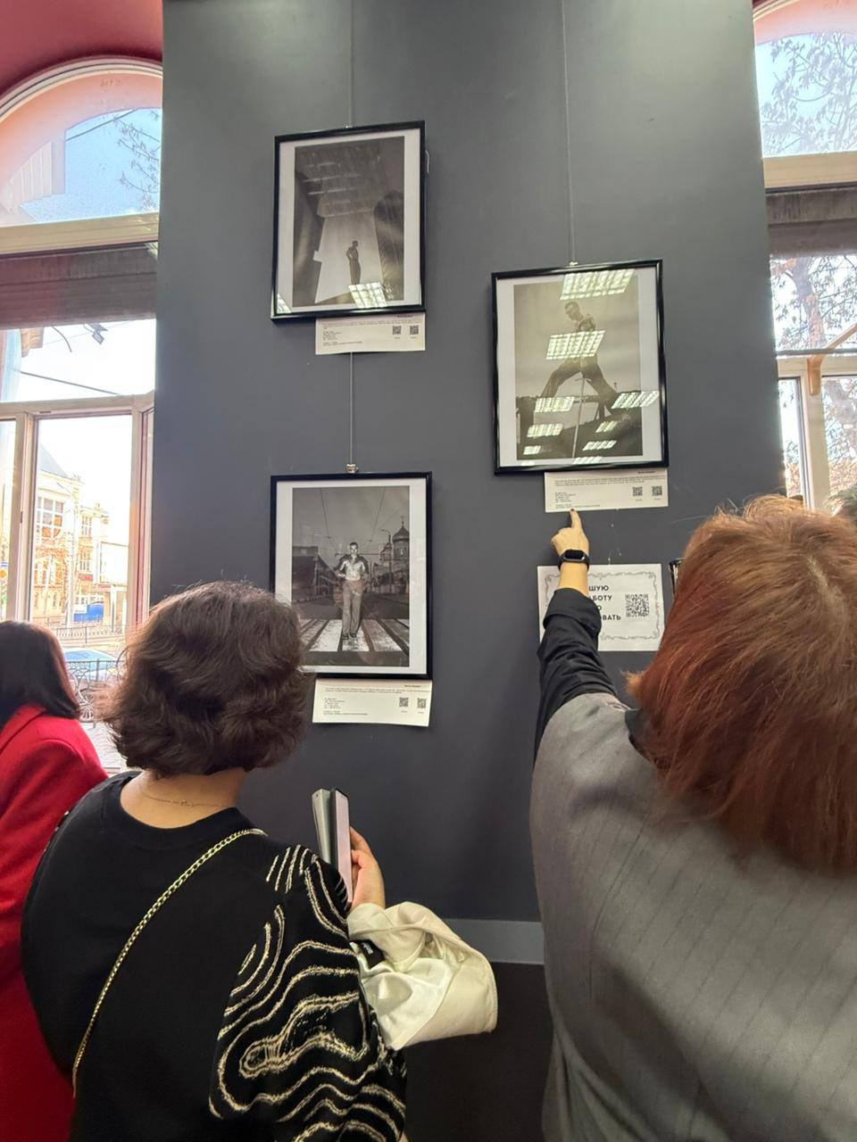 Мои работы на фотовыставке в Ростове-на-Дону. Портретный фотограф в Ростове-на-Дону Антон Казарин