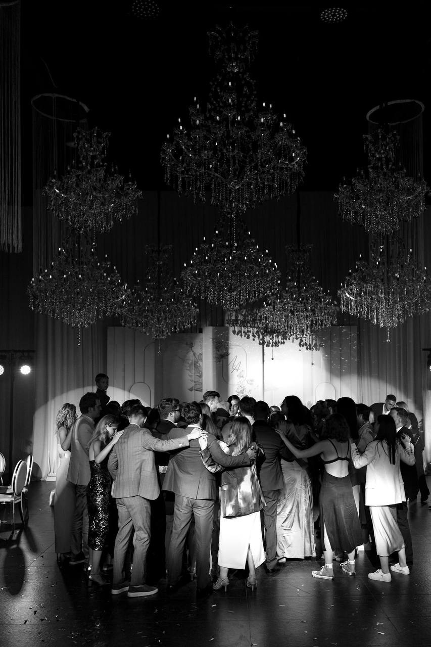 Ведущий Ляпин. Подрядчики и друзья сети свадебных площадок House for wedding