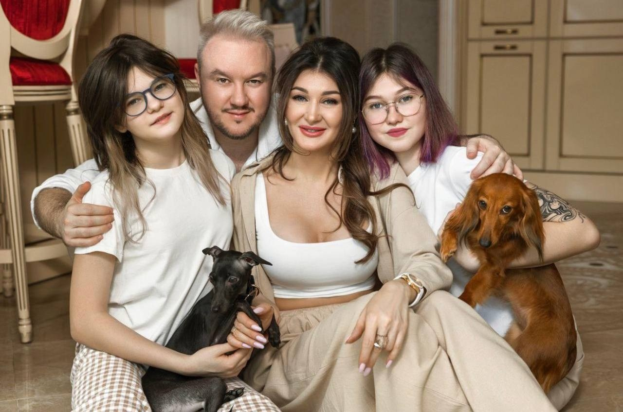 Левретка и другие породы собак. Профессиональный питомник левреток РКФ/FCI ASTI SAPPHIRE 💎 Сочи|Санкт-Петербург