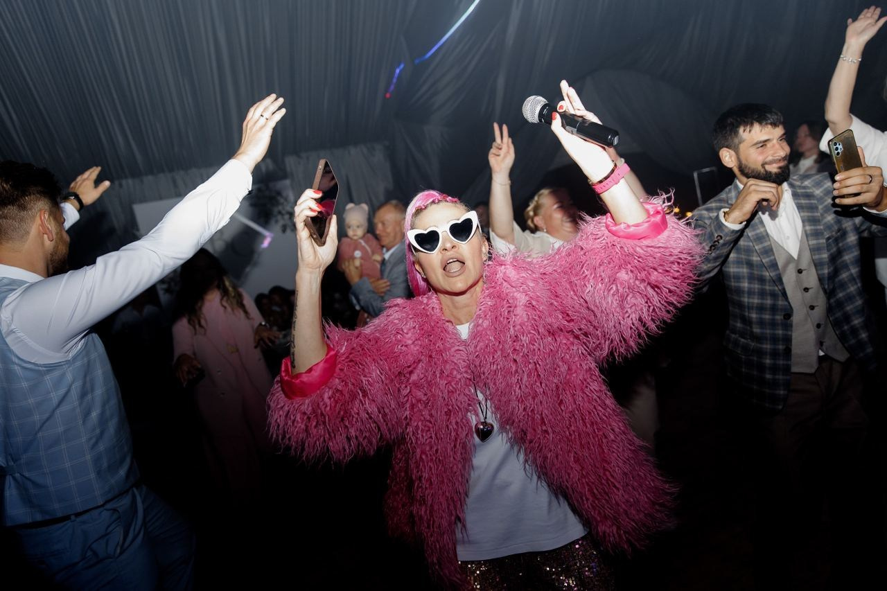 Ведущая Полякова. Подрядчики и друзья сети свадебных площадок House for wedding