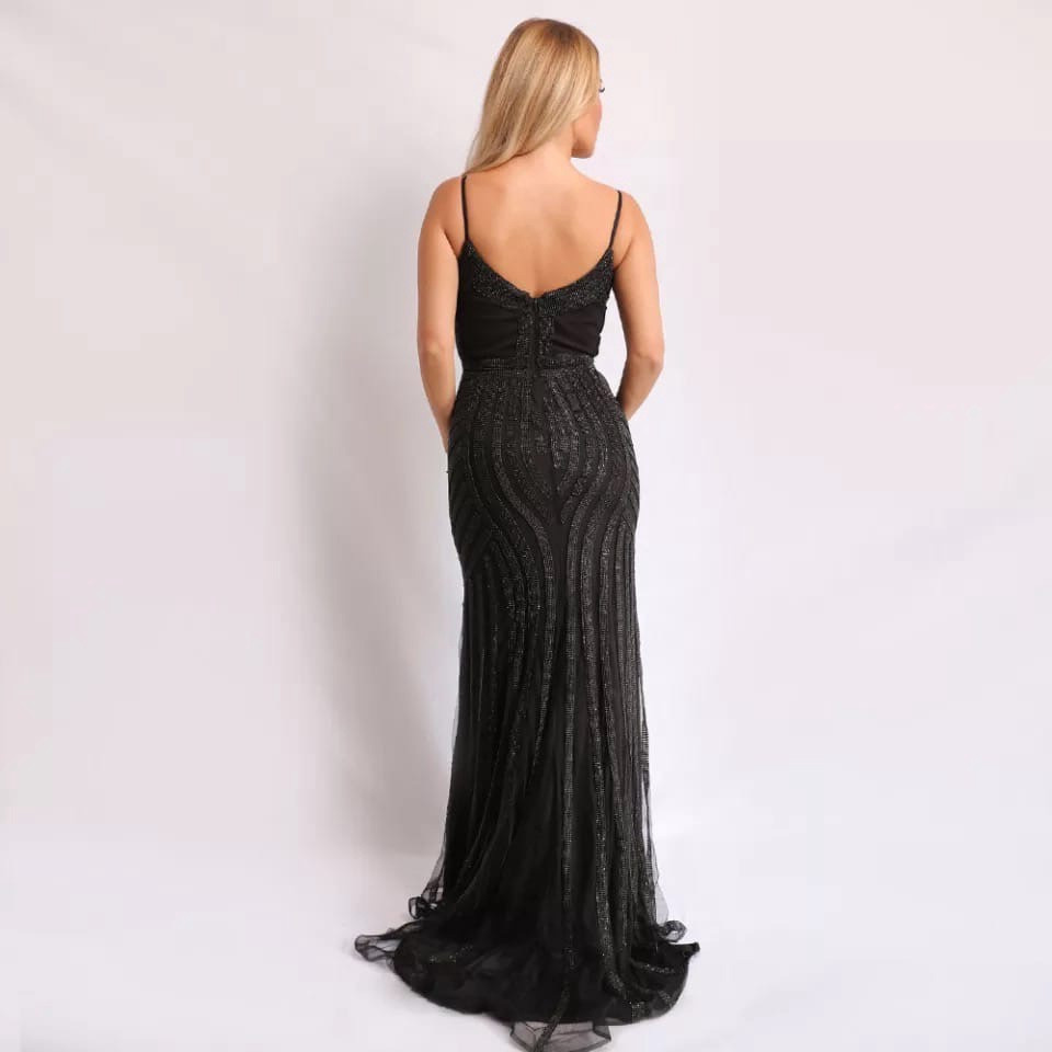 БЛЕСТЯЩИЕ ПЛАТЬЯ. Доброго времени суток! Меня зовут Куличкова Юлия — я фотограф Ваших эм