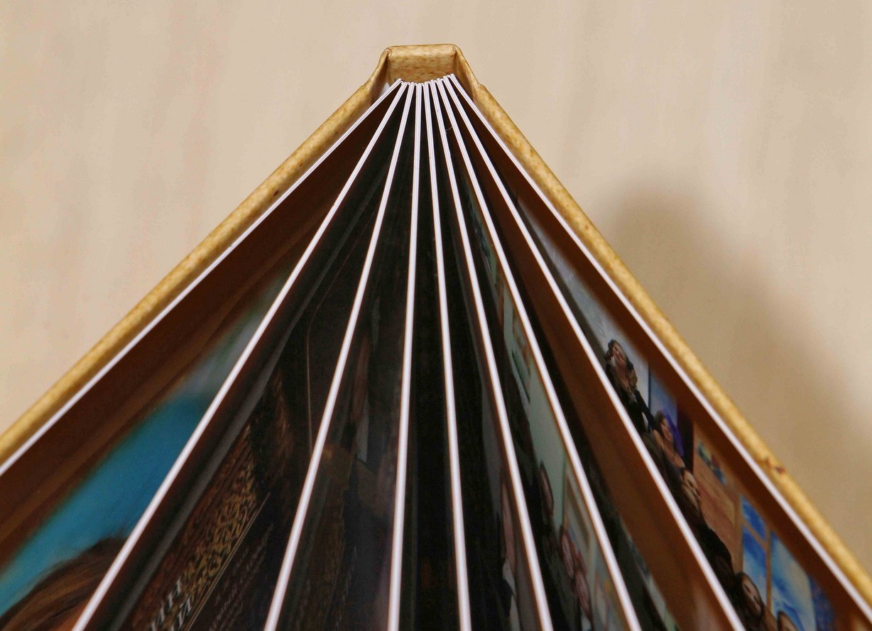 Внешний вид фотоальбомов. Выпускные альбомы.Школьный и спортивный фотограф в Москве