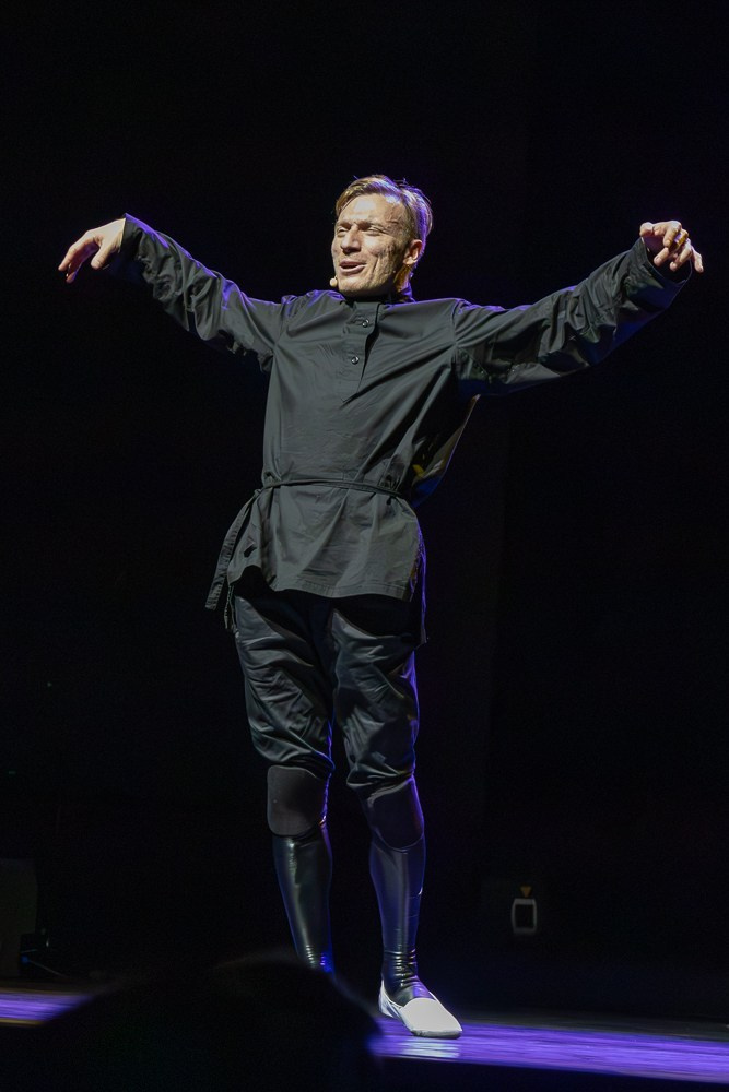 Репортаж с премьеры спектакля «Я, бабушка, Илико и Илларион» в Музыкальном театре «Градский Холл»