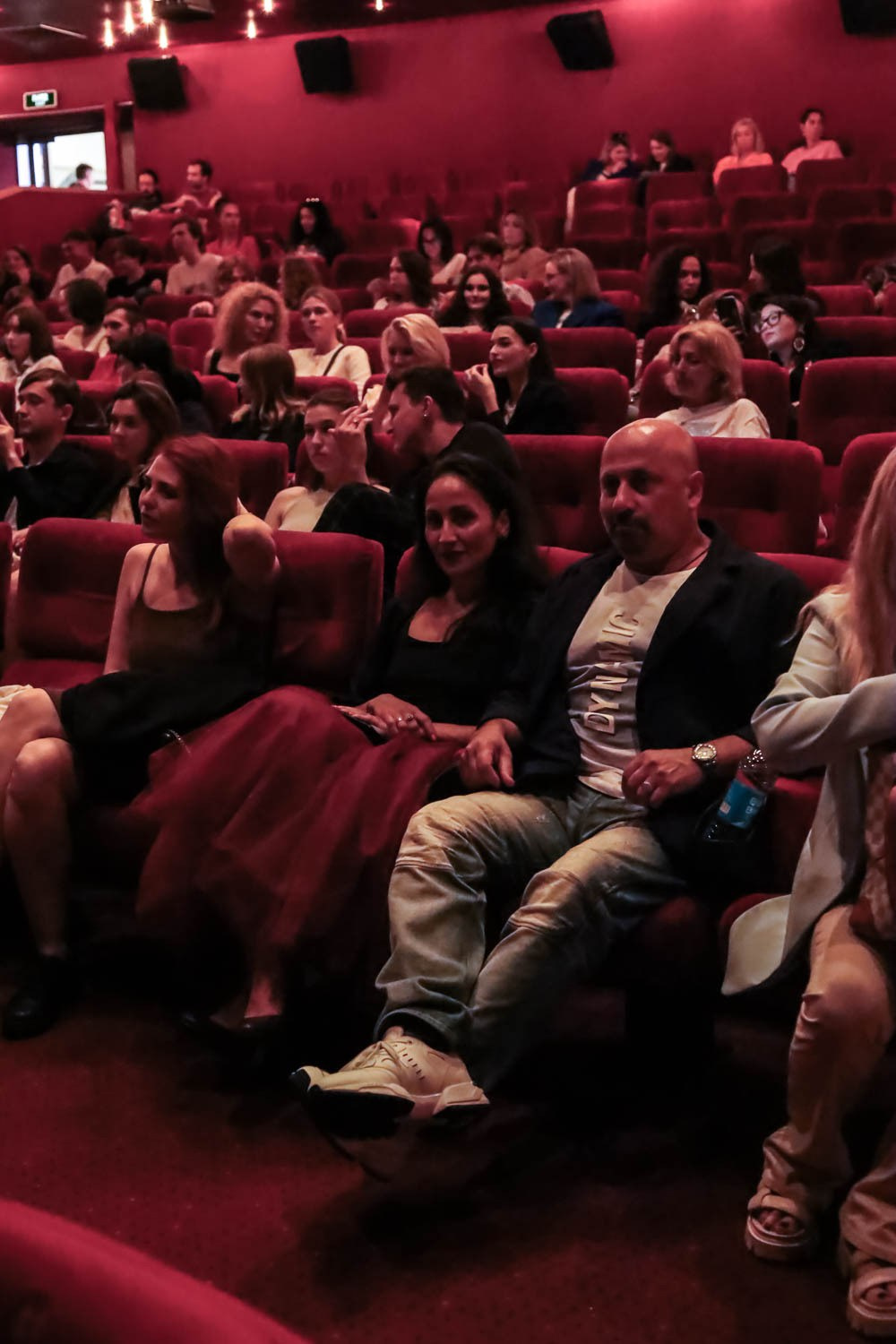 Репортаж с премьеры фильма «Как звезды» в кинотеатре "Октябрь"