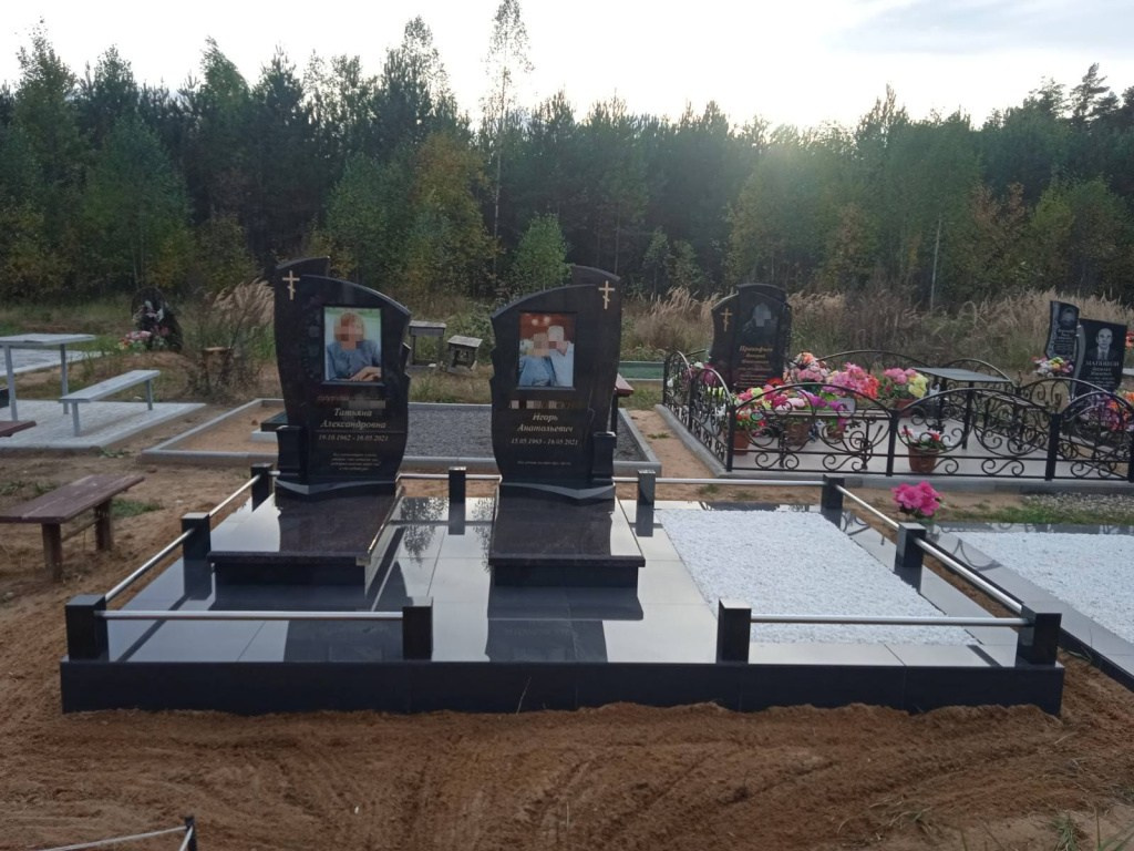 Реальные фото работ. Изготовление и установка памятников в Москве и МО