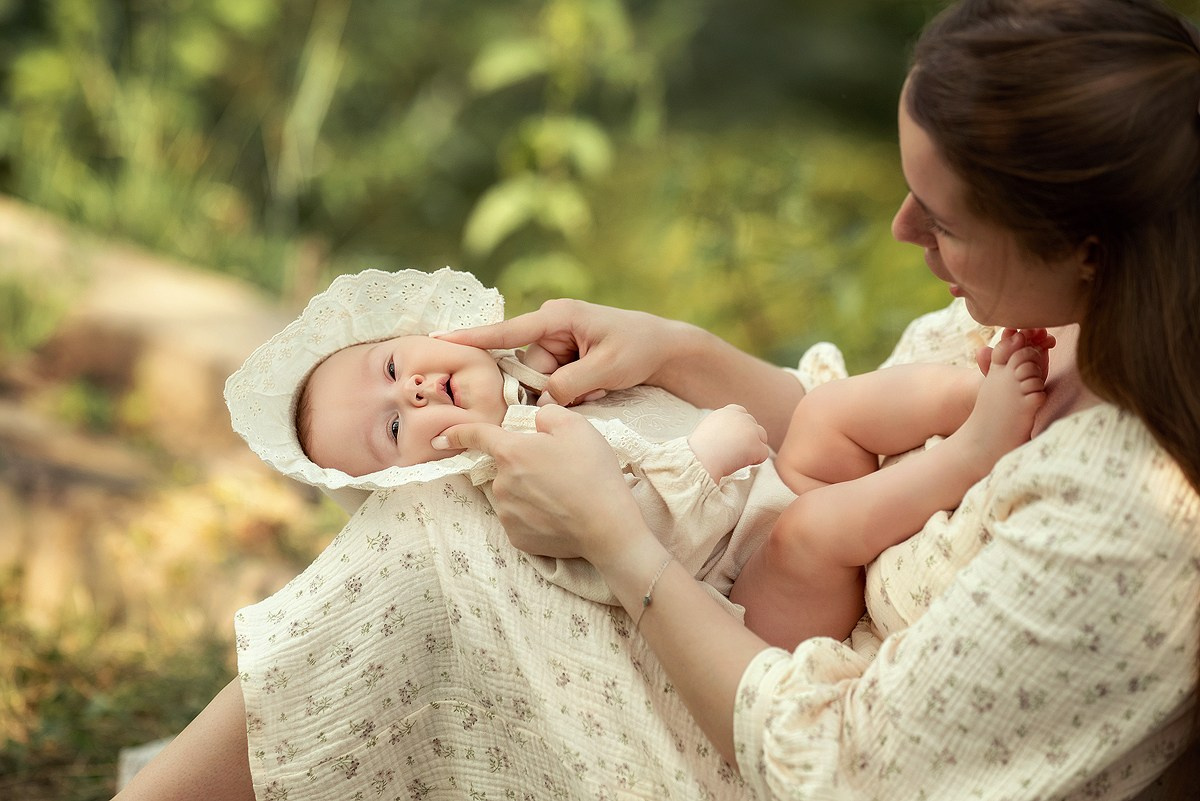 Фотосессия материнства на природе. Tatyana Nadezhdina Family photographer