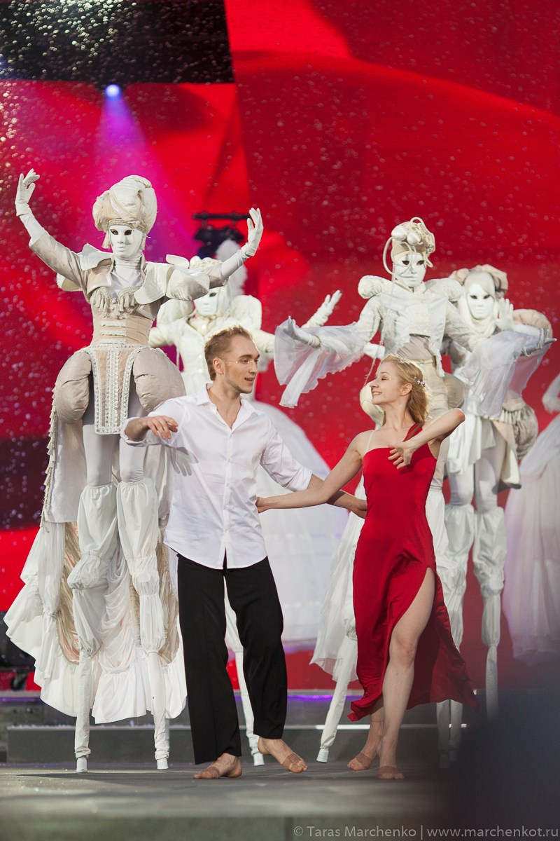 Алые Паруса. Репортажный и семейный фотограф в Санкт-Петербурге Тарас Марченко