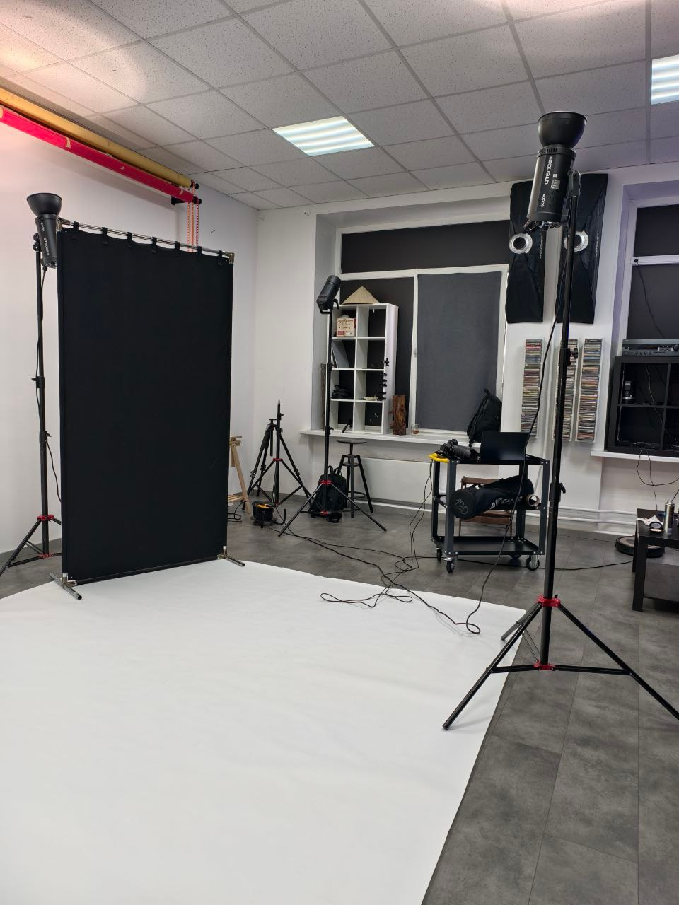 Аренда фотостудии для предметной съёмки в СПб