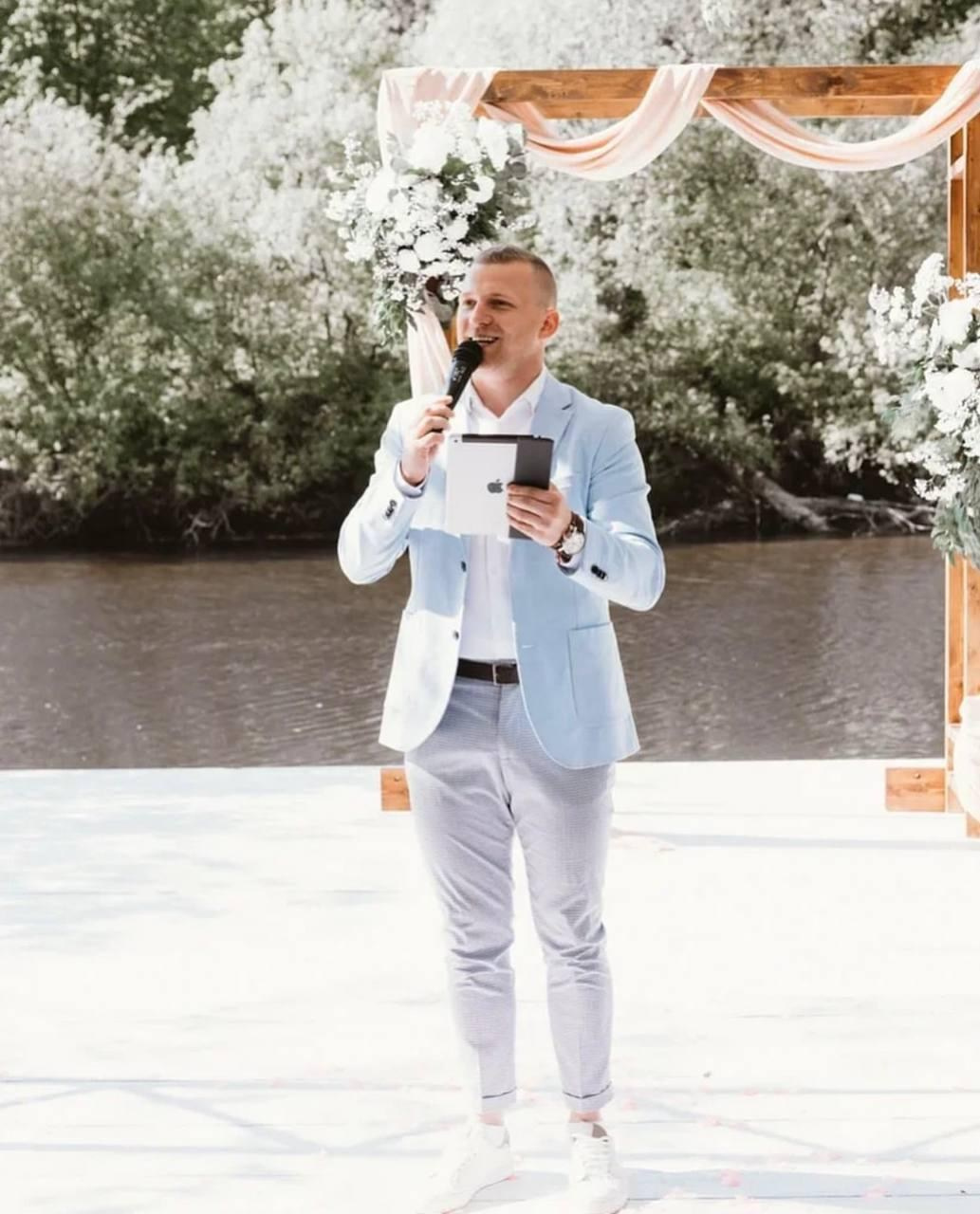 Ведущий Холопов. Подрядчики и друзья сети свадебных площадок House for wedding