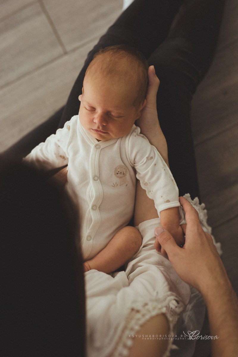 Фотосессия дома с новорожденным. Фотограф новорожденных в Магнитогорске Ксюша Борисова