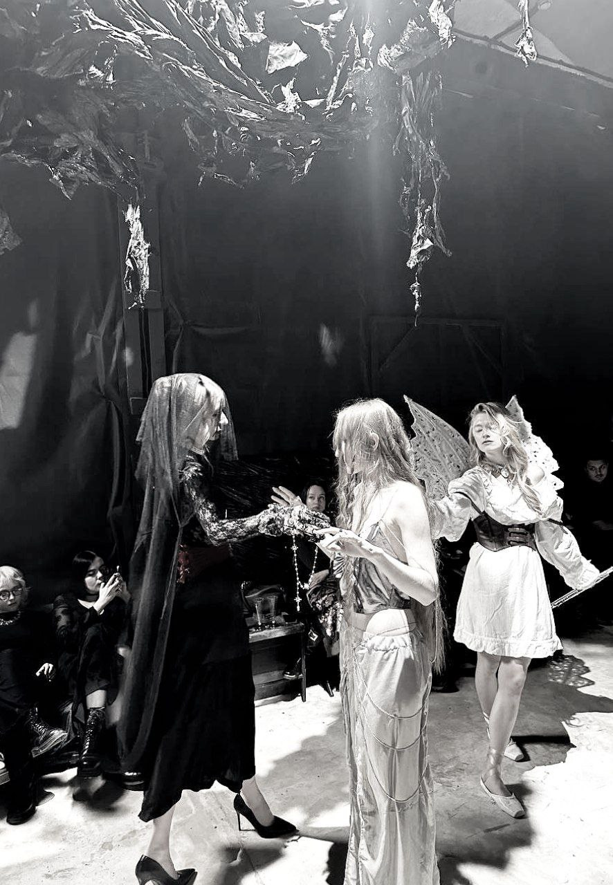 THE LAST UPPER. Rosebud. core production