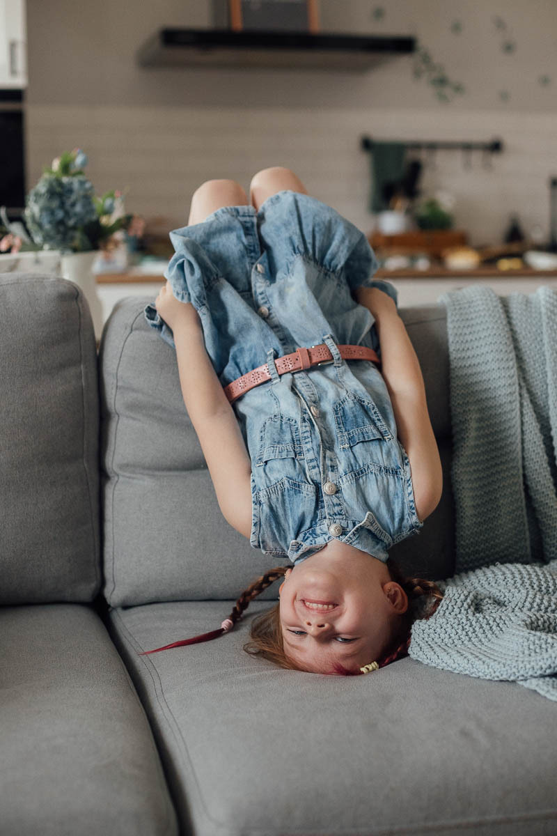 Цветы на подоконнике. Семейный и свадебный фотограф в Москве Жнякина Юлия