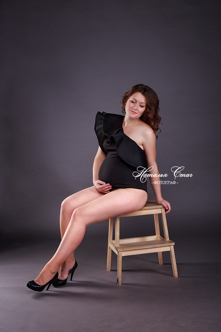 Фотограф беременных в Омске. В ожидании чуда. Фотограф Наталья Стаг в Омске. Фотографирую в разных стилях в разных студиях, а так же в школах и садах. Печатаю выпускные фотоальбомы