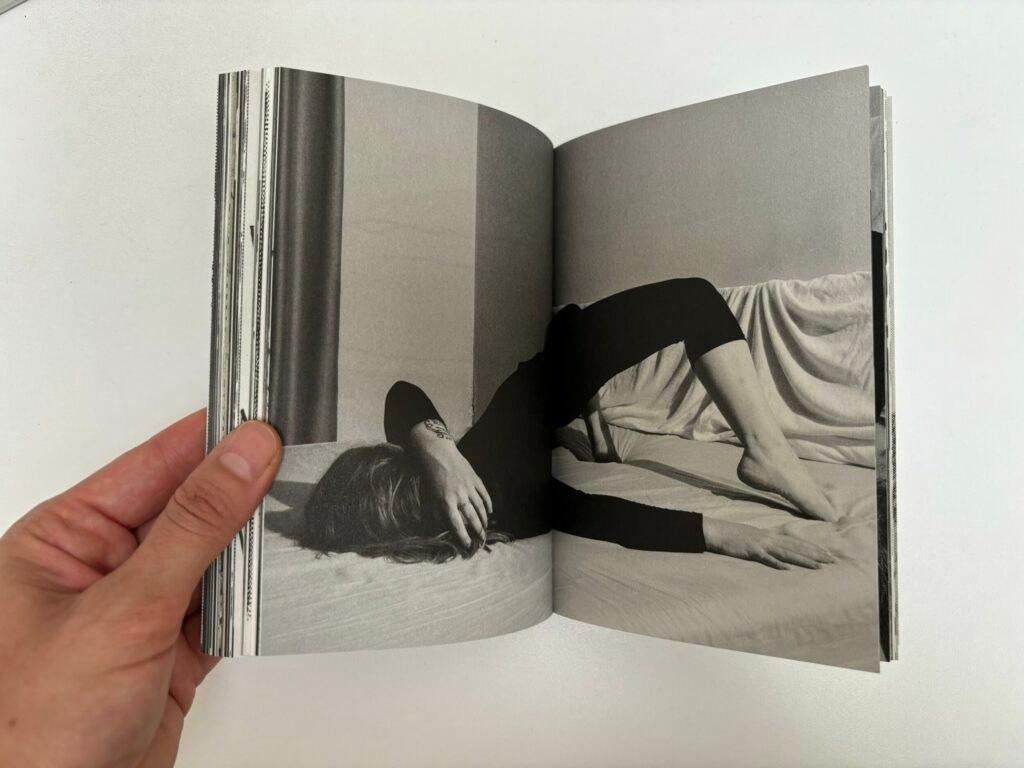 Книга Ройсин Уайт (Róisín White) «Lay Her Down Upon Her Back». Private image