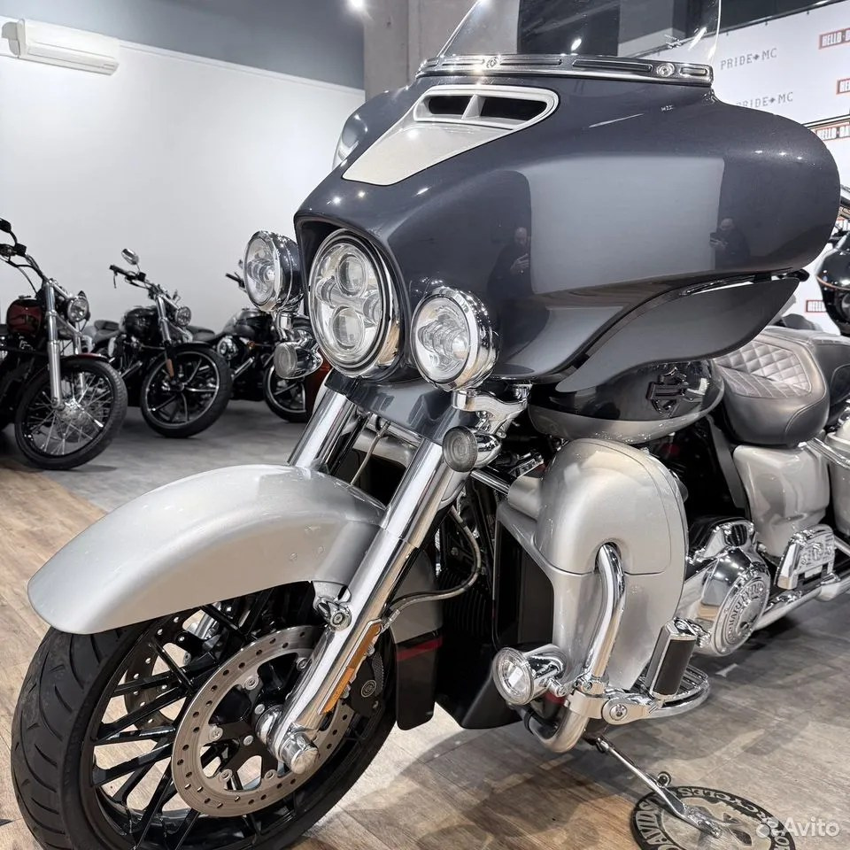 Купить Harley-Davidson 2019 CVO Street Glide Special 117 (Magnetic Grey) (Touring) — подробнее на сайте. Hello Davidson, Москва. Только хорошие мотоциклы…