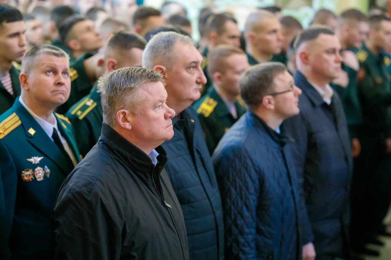 МИТРОПОЛИТ ИГНАТИЙ СОВЕРШИЛ БОЖЕСТВЕННУЮ ЛИТУРГИЮ В ПОКРОВСКОМ СОБОРЕ. Саратовское Северо-Западное благочиние