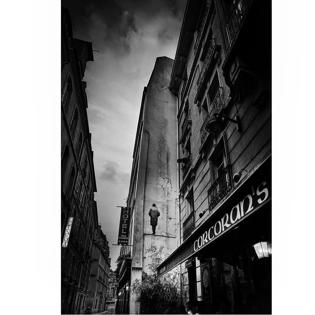 Paris: Download Error