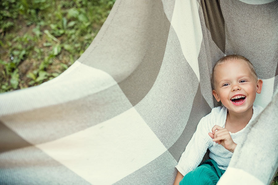 В сквере Миндовского. Семейный фотограф в Перми Ольга Гилева. Выпускные альбомы