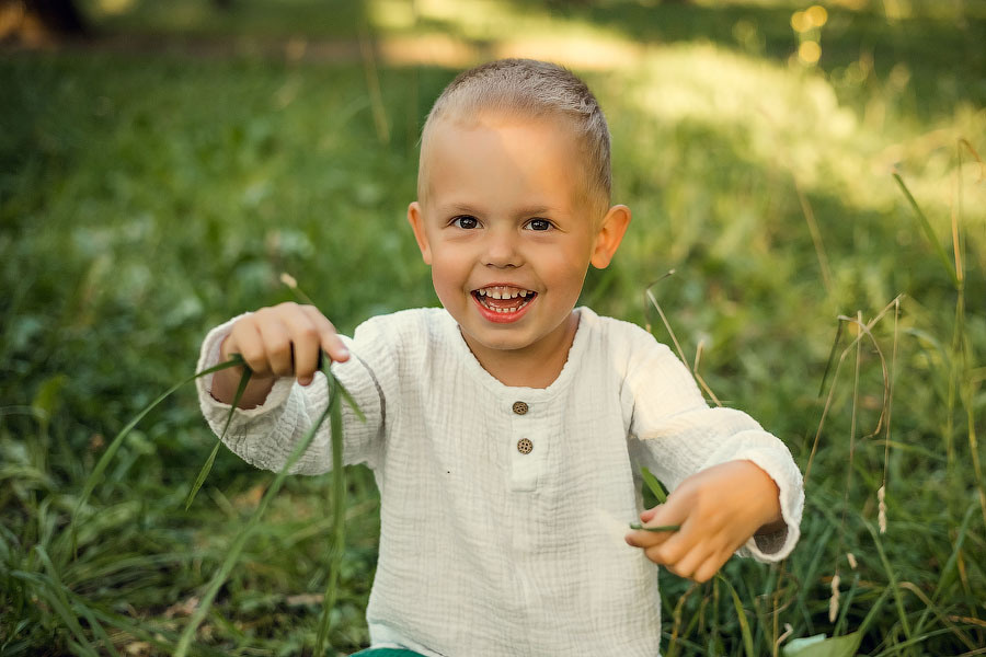 В сквере Миндовского. Семейный фотограф в Перми Ольга Гилева. Выпускные альбомы