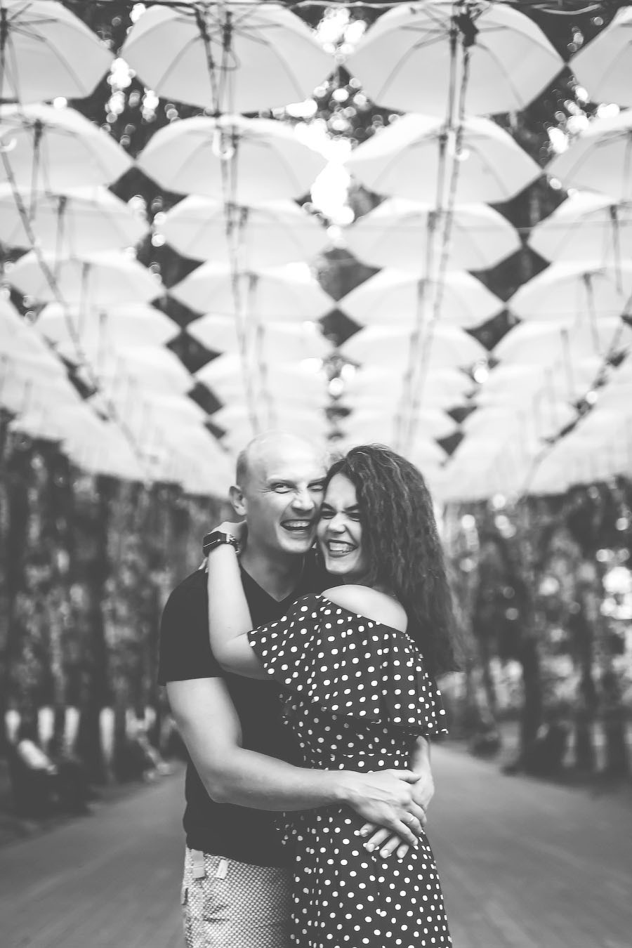 В сквере Миндовского. Семейный фотограф в Перми Ольга Гилева. Выпускные альбомы