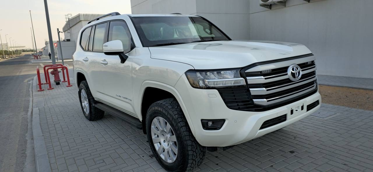 Armored car. Skyden Cars