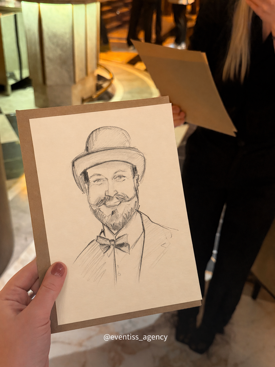 Рисунки и быстрые портретные скетчи за 15 мин вас ваших гостей. Eventiss art agency| Художники и арт-услуги на мероприятие Москва и МО