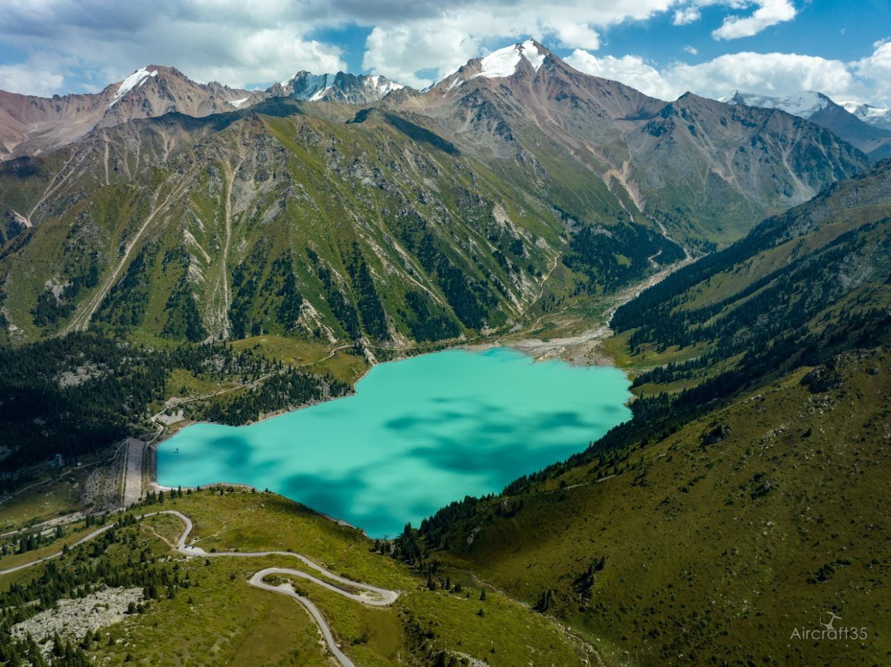 Экскурсия и тур на Большое Алматинское Озеро (БАО) и водопад Аюсай из Алматы