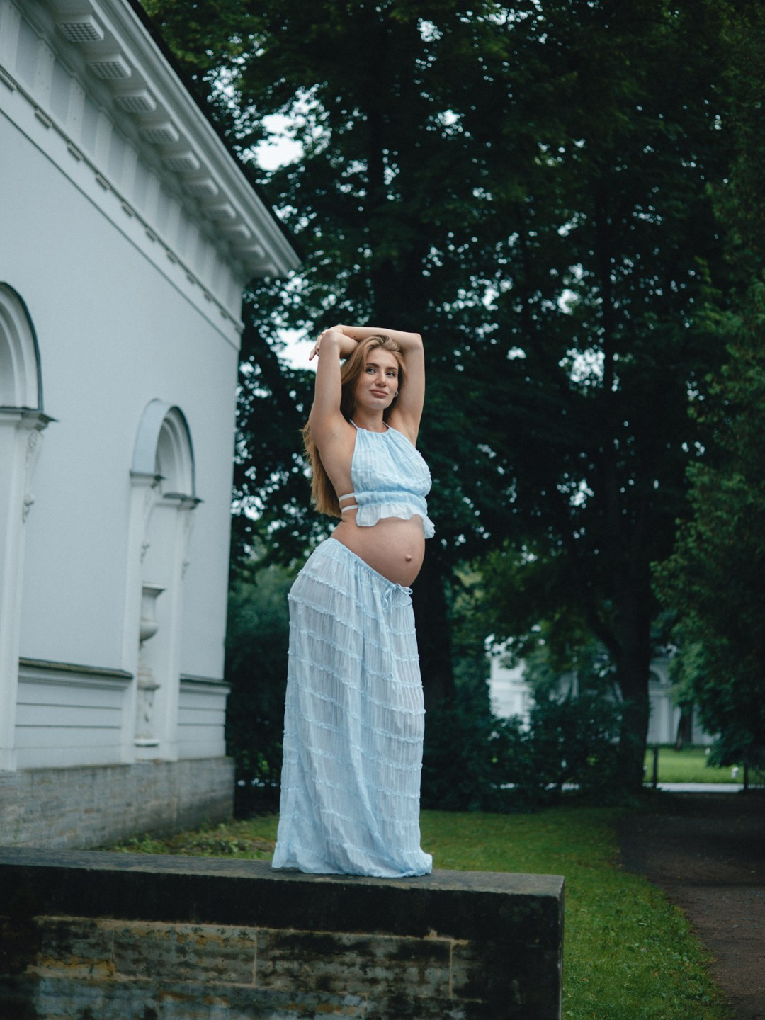 Карина 2.0. Юлия Астра: Фотограф в Санкт-Петербурге. Снимаю женские портреты, уличные съёмки в Петербурге и людей с их собаками