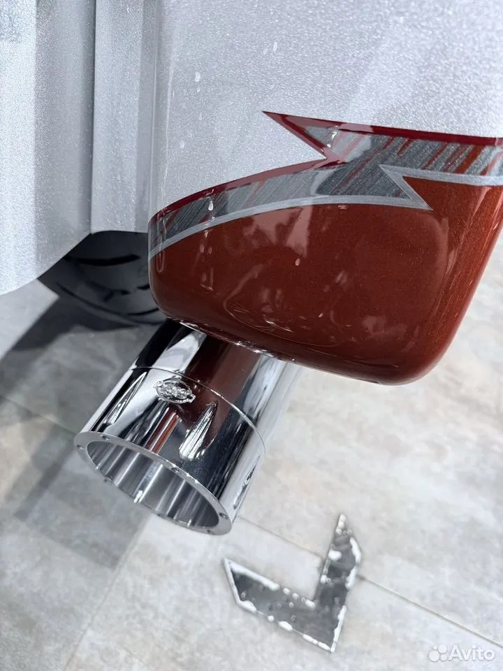 2014 CVO Limited 110 АВS Stаrdust Silvеr Sunsеt Оrаngе. Hello Davidson, Москва. Только хорошие мотоциклы…