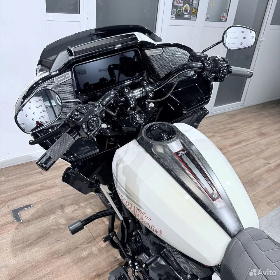 2024 СVО Rоаd Glide SТ 121 Gоldеn White Рearl. Hello Davidson, Москва. Только хорошие мотоциклы…